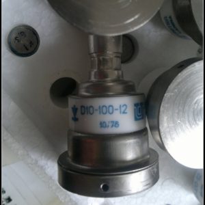 dioda d10-100-12